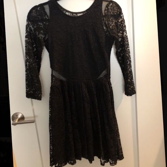 Abercrombie & Fitch lace dress - Picture 1 of 2